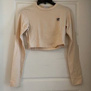 BEIGE ADIDAS CROP TOP small